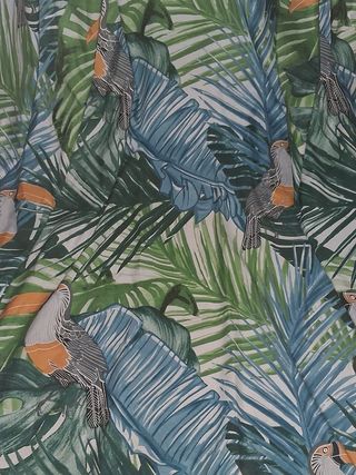 Cortina de baño tela hojas tropicales. 2 m x 2.10m