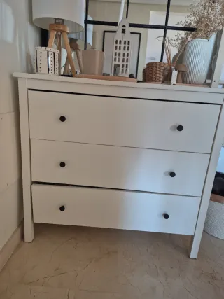 Cómoda de 3 cajones Ikea