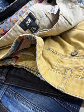 Pantalones vaqueros Zara grises y azules