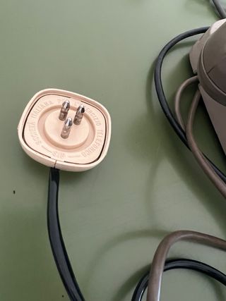 Telefoni vintage funzionanti marrone/grigio