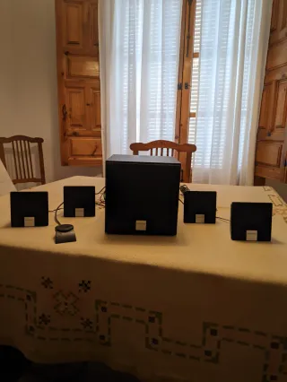 Home cinema Creative 5.1 negro