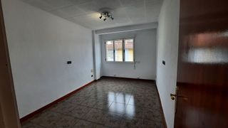 Piso en venta en Pumarín en Gijón