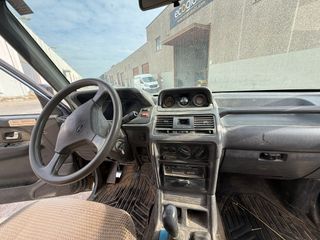Mitsubishi Montero 1995