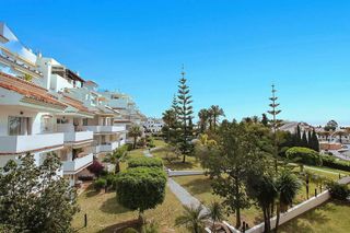 Piso en venta en Nueva Andalucía centro en Marbella