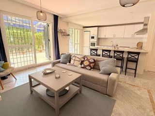 Piso en venta en Nueva Andalucía centro en Marbella