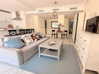Piso en venta en Nueva Andalucía centro en Marbella