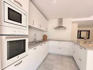 Piso en venta en Nueva Andalucía centro en Marbella