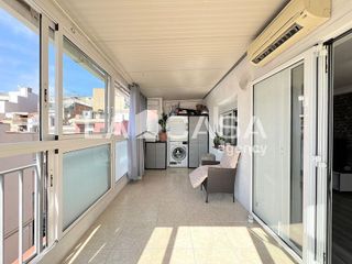 Piso en venta en Les Roquetes en Barcelona