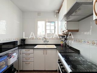 Piso en venta en Les Roquetes en Barcelona