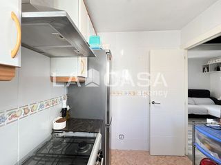 Piso en venta en Les Roquetes en Barcelona