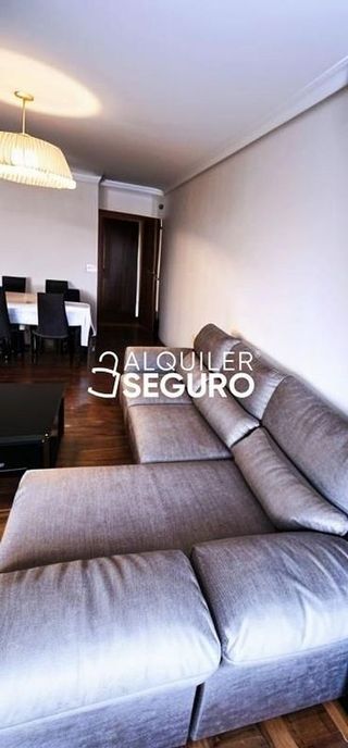 Piso en alquiler en Tenderina Alta - Fozaneldi en Oviedo
