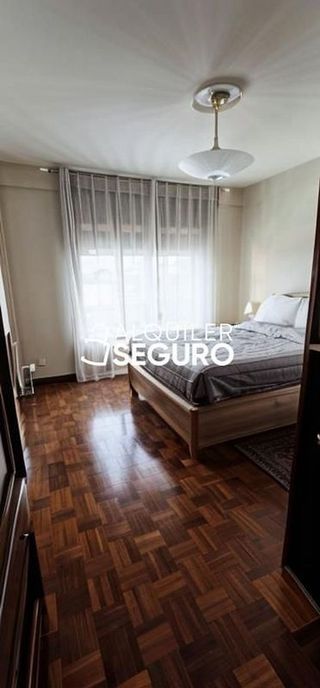 Piso en alquiler en Tenderina Alta - Fozaneldi en Oviedo