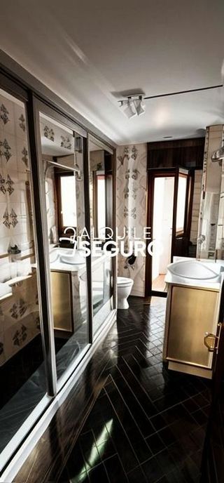 Piso en alquiler en Tenderina Alta - Fozaneldi en Oviedo