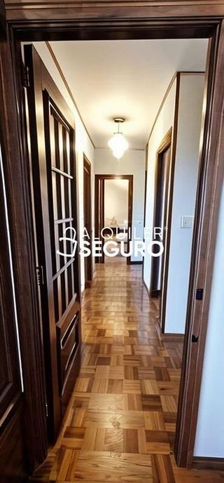 Piso en alquiler en Tenderina Alta - Fozaneldi en Oviedo