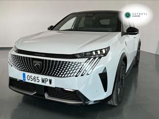 Peugeot e-3008 GT Eléctrico 157kW