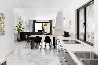 Piso en alquiler en Puerto Banús en Marbella