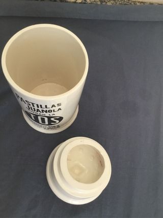 Pillole per la tosse in bottiglia di ceramica Juanola