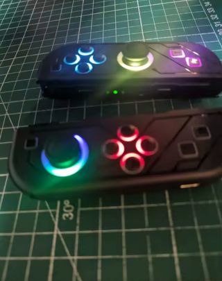 Mandos Nintendo Switch Neon