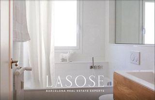 Piso en alquiler en Les Tres Torres en Barcelona