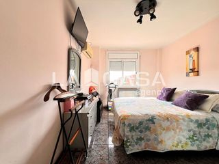 Piso en venta en Artigas - Llefià en Badalona