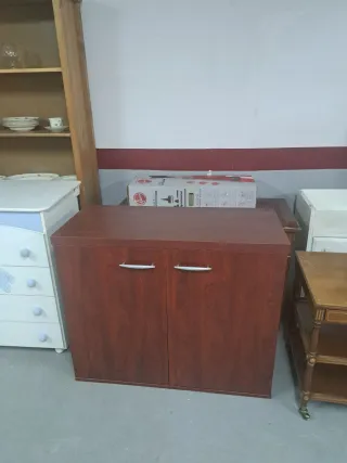 Cassettiera in legno massello