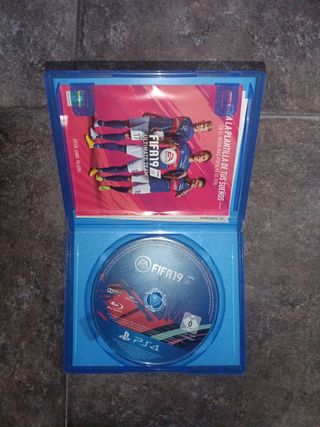 FIFA 19 PS4 (PlayStation 4) Compatible PS5