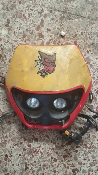 Careta y Faro Gas Gas