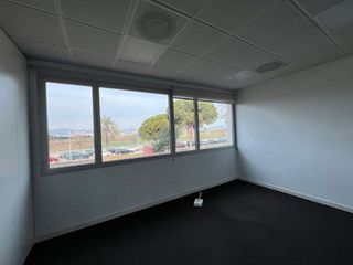 Oficina en alquiler en Zona Industrial en Prat de Llobregat, El