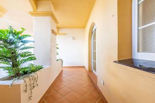 Dúplex en alquiler en Nueva Andalucía centro en Marbella