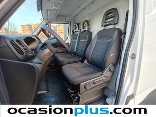 Iveco Daily Furgon 35 S 16 V 3520L/H2 115 kW (156 CV)