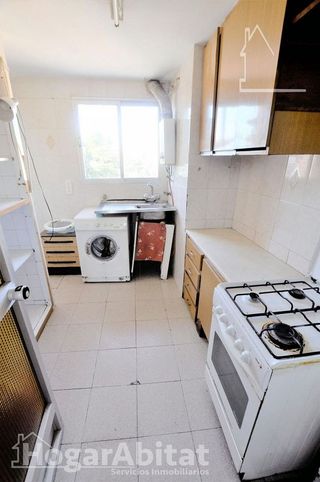Piso en venta en La FontSanta en Valencia
