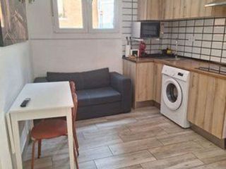 Piso en venta en Valdeacederas en Madrid