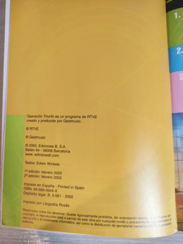 LIBRO OFICIAL OPERACIÓN TRIUNFO