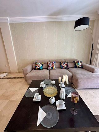 Piso en alquiler en Los Naranjos - Las Brisas en Marbella