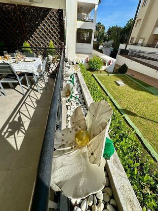 Piso en alquiler en Los Naranjos - Las Brisas en Marbella
