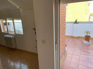 Ático en alquiler en Ave María en Palencia