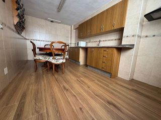 Casa adosada en venta en Cehegín