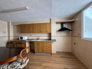 Casa adosada en venta en Cehegín