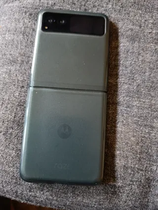 Motorola Razr 40 Verde