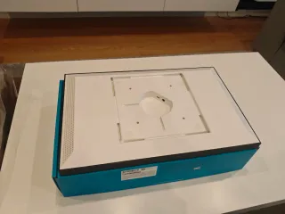 Echo Show 15 COMO NUEVO