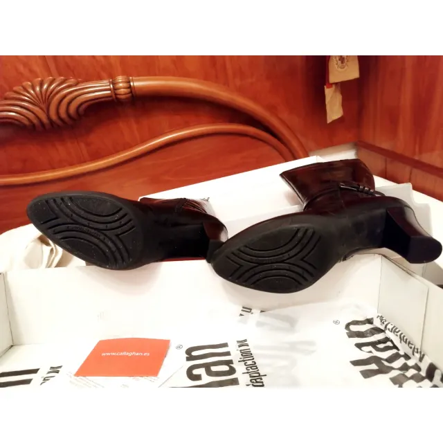 Botas altas Callaghan negras nuevas