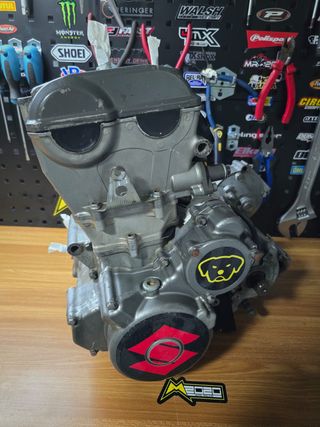 Motor Suzuki LTR 450 como novo