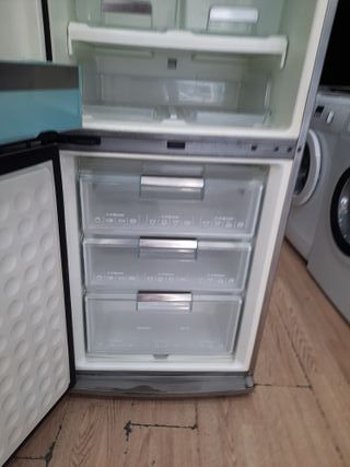 Nevera Siemens con garantía y transporte