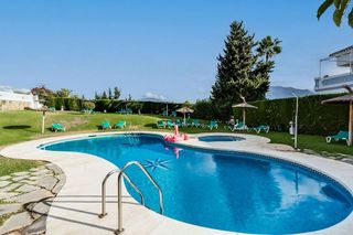 Piso en venta en Nueva Andalucía centro en Marbella