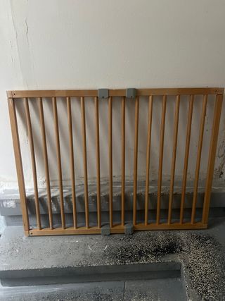 Valla seguridad bebé/perros madera