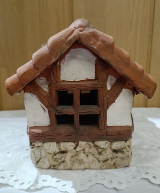 Casita Belén Barro Artesanal