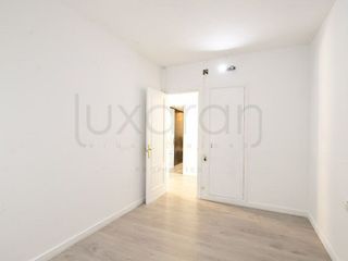 Piso en venta en El Guinardó en Barcelona