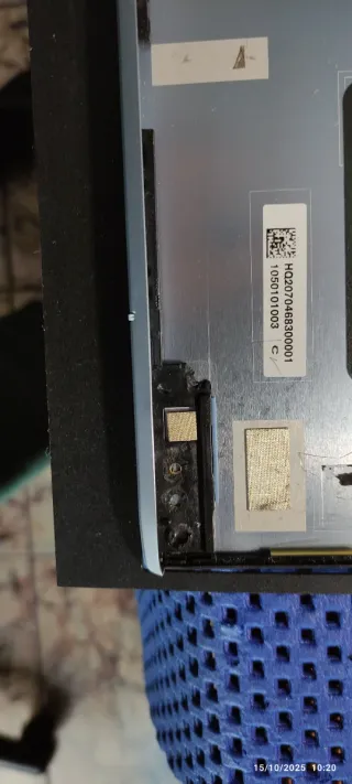 Asus ZenBook 14 Ryzen 7 - 3700u
Averiado, Piezas 
