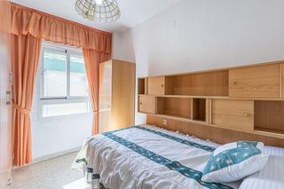 Piso en venta en Pajaritos - Plaza de Toros en Granada