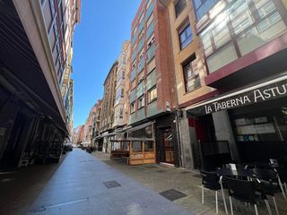 Piso en venta en Centro en Gijón